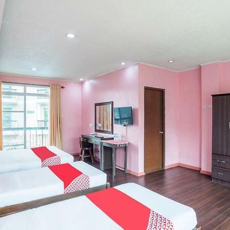 Oyo 219 Nyc Manhattan Suites Baguio City Екстериор снимка